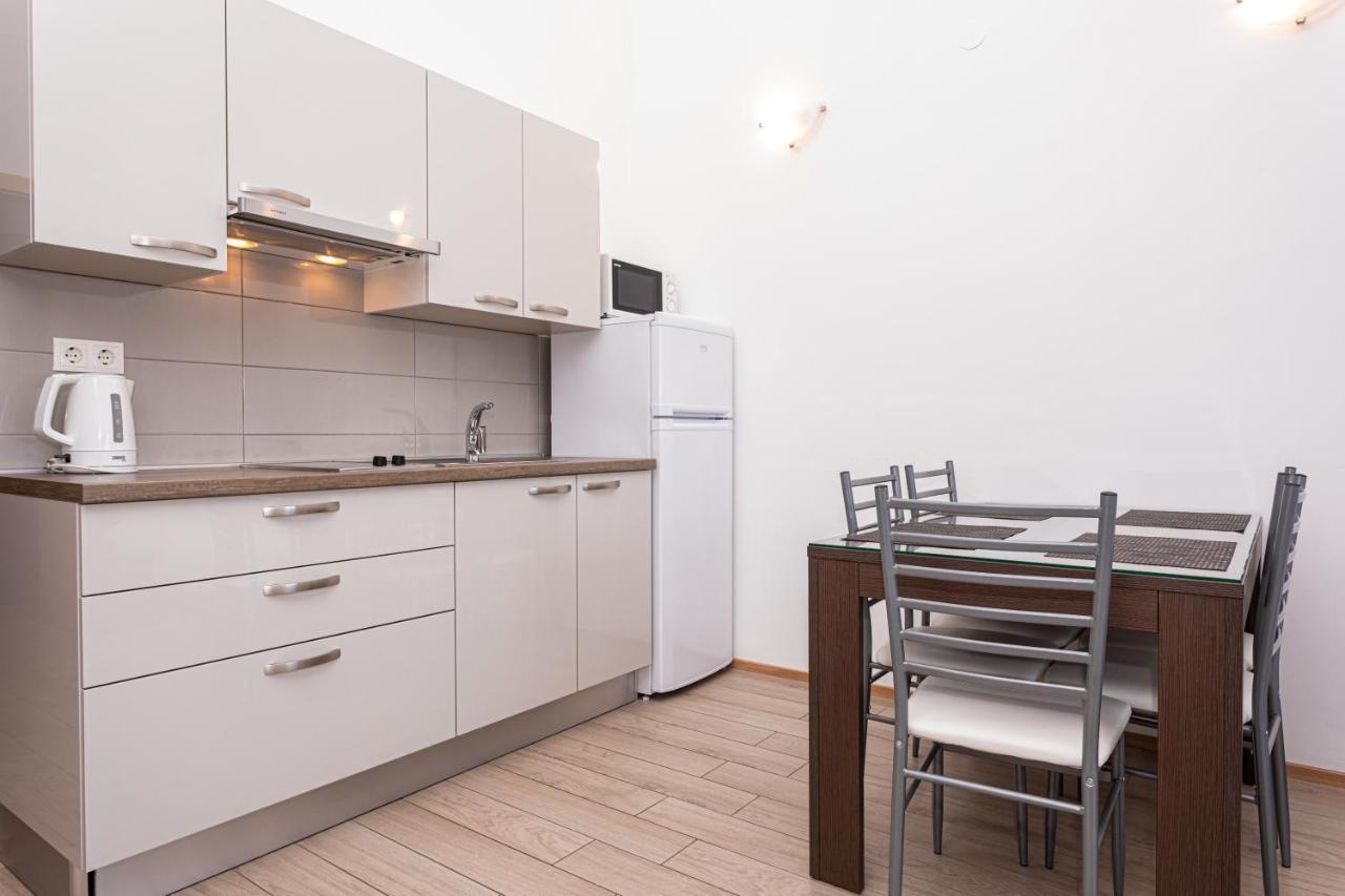 Apartments Crnekovic Tomislava 8 Baška Esterno foto